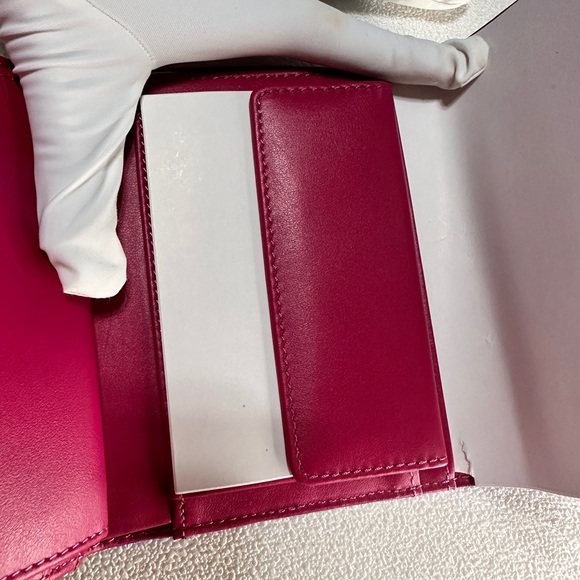 NWOT Authentic Vivienne Westwood Saffiano orb unisex short wallet - Picture 6 of 15